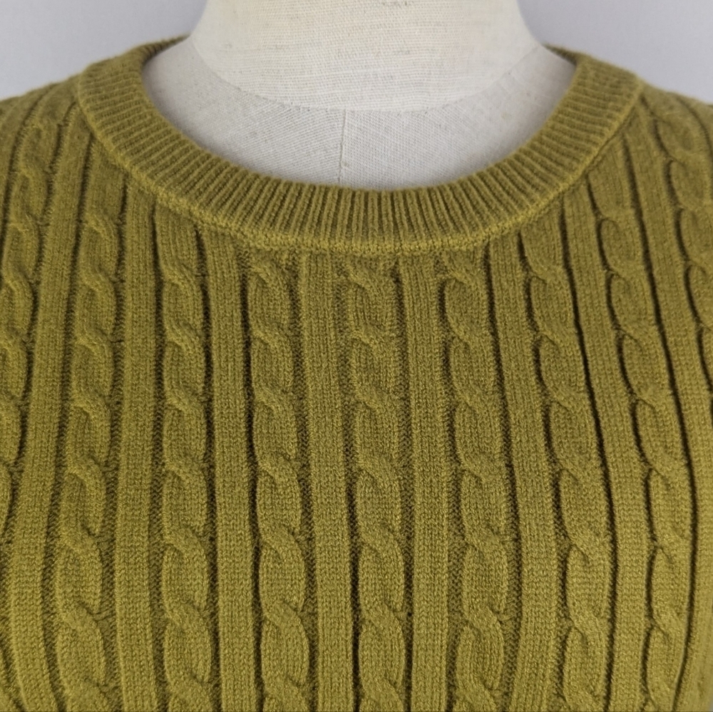 TRUTH By Republic Cable Knit Sweater Short Sleeves Crew Neck Pear Yellow L NWT - Picture 2 of 9